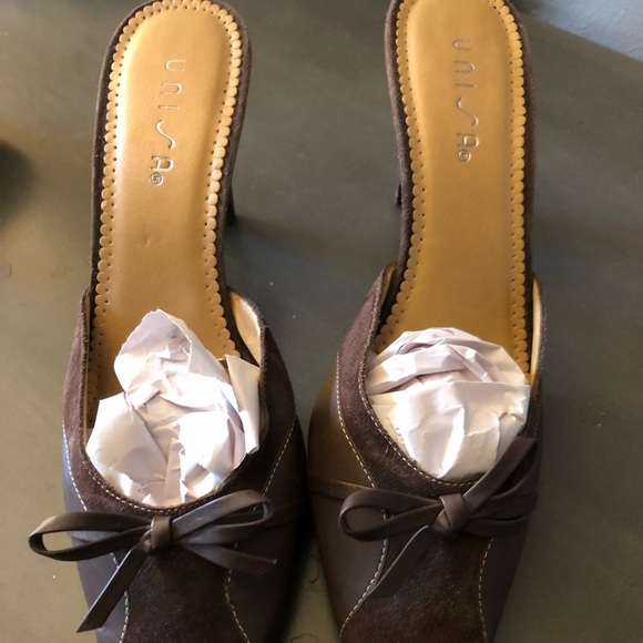 Mules - Picture 2 of 7